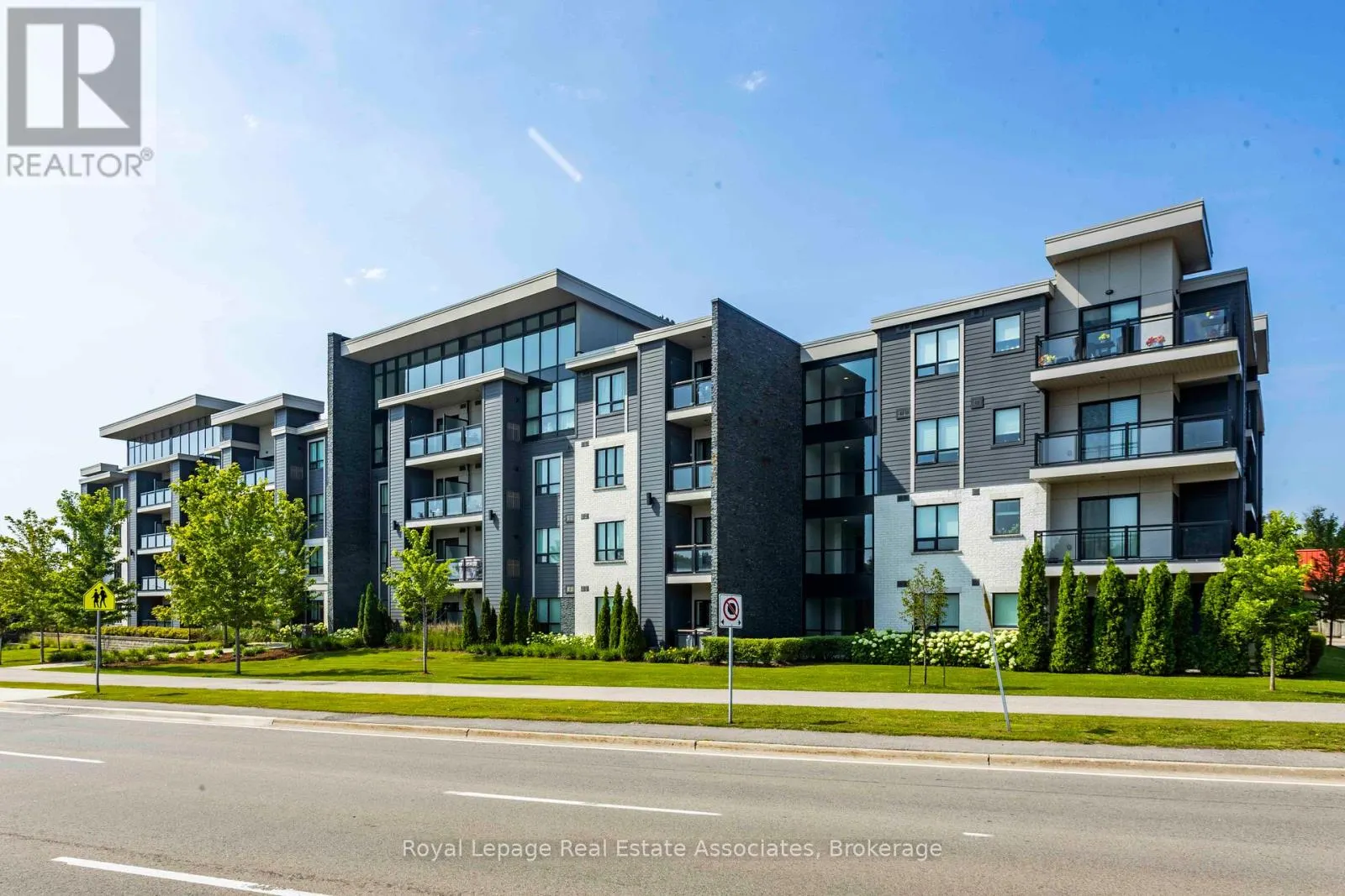 333 - 3170 ERIN MILLS PARKWAY