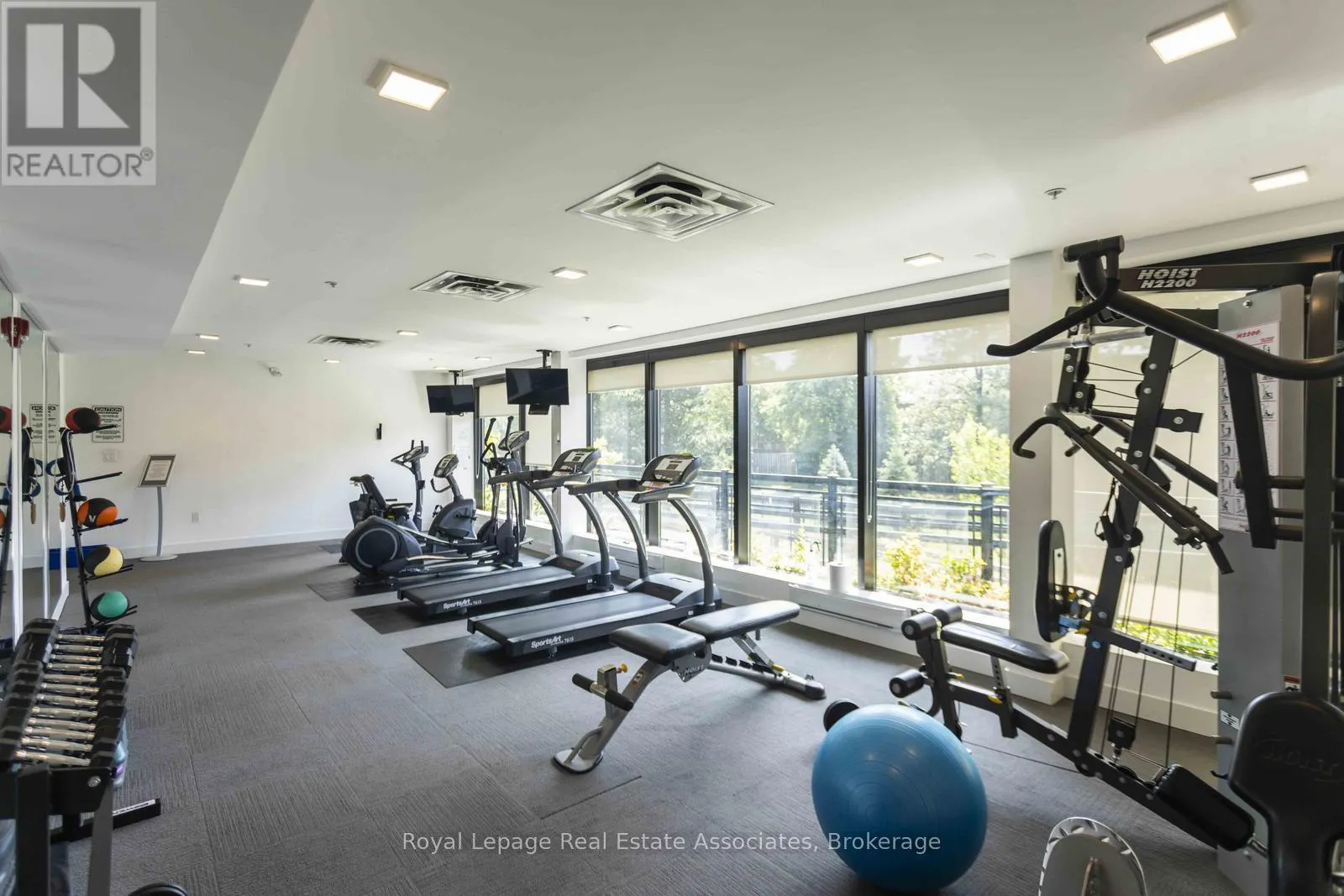 333 - 3170 ERIN MILLS PARKWAY