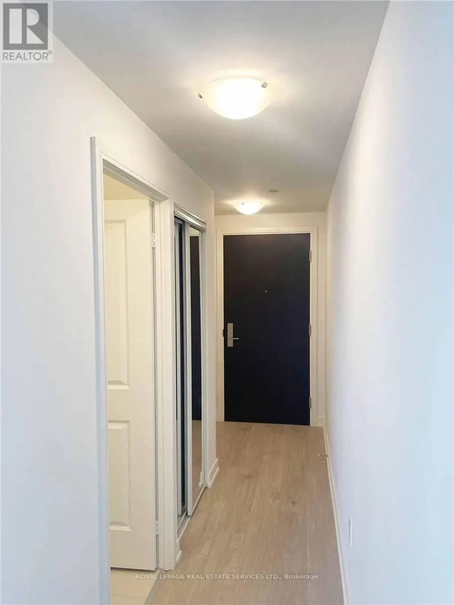 1909 - 8 NAHANI WAY