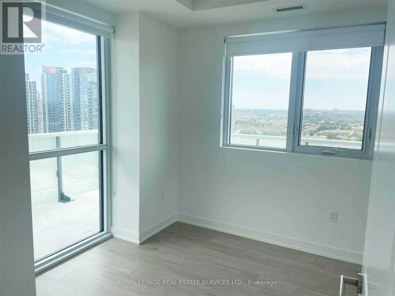 1909 - 8 NAHANI WAY