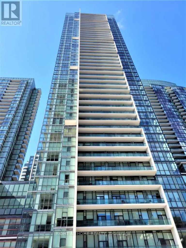 1806 - 4070 CONFEDERATION PARKWAY