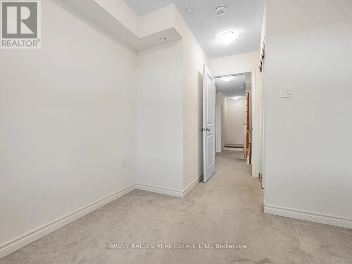 11 - 2255 MCNAB LANE
