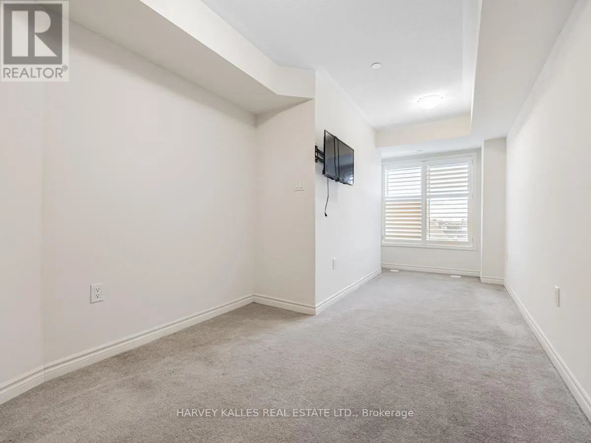 11 - 2255 MCNAB LANE