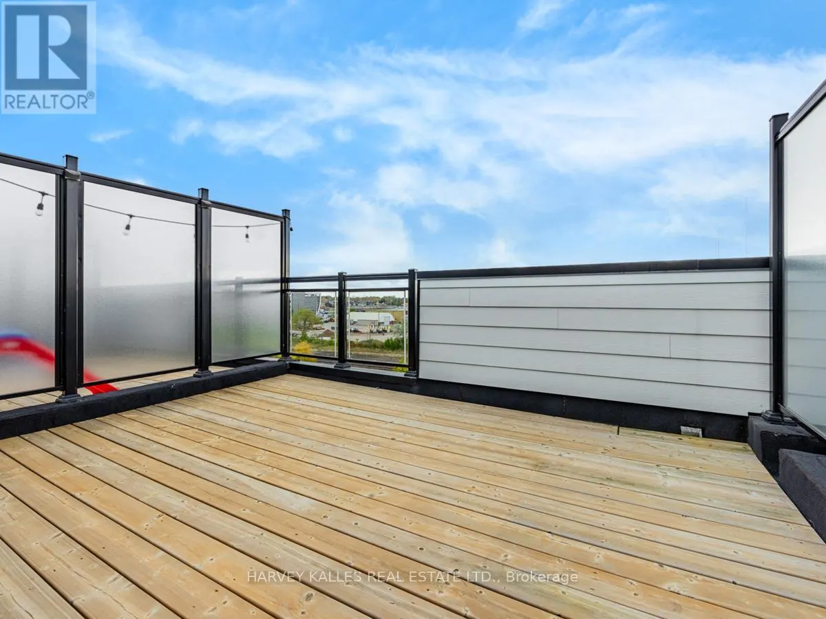 11 - 2255 MCNAB LANE