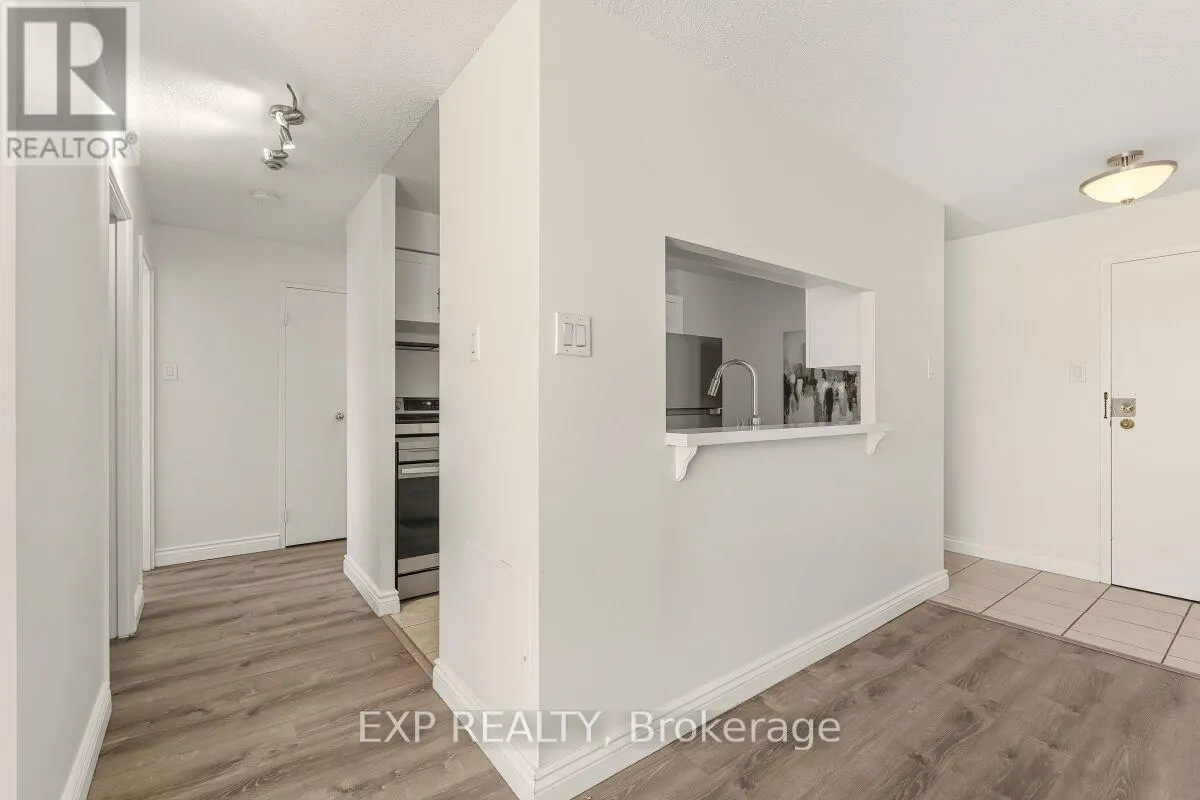 217 - 35 TRAILWOOD DRIVE