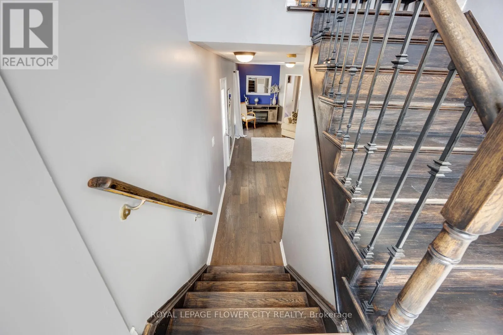 607 ROSSELLINI DRIVE