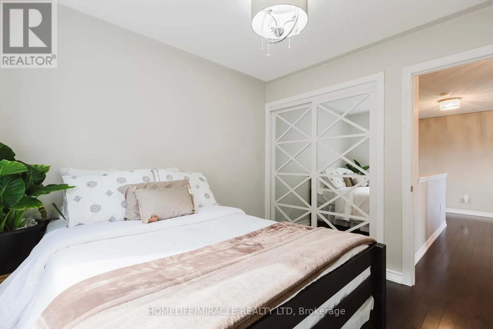 926 WHEWELL TRAIL