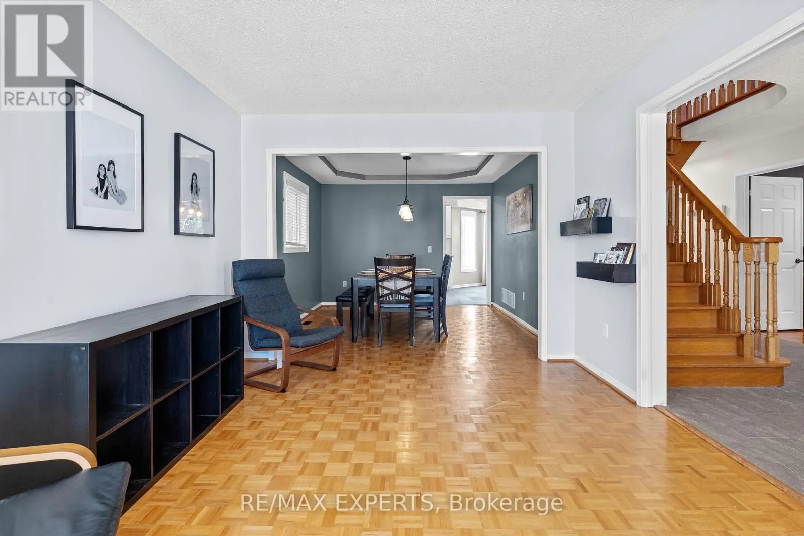 8 STRAWBERRY HILL COURT