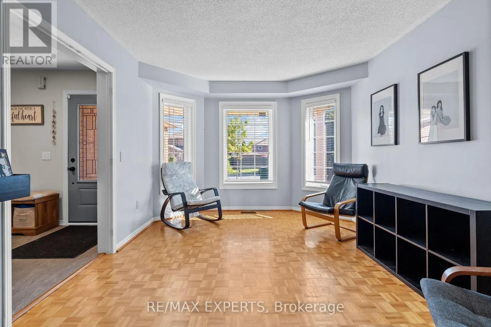8 STRAWBERRY HILL COURT