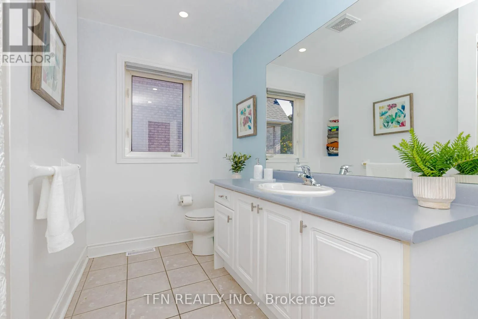 7108 GABLEHURST CRESCENT