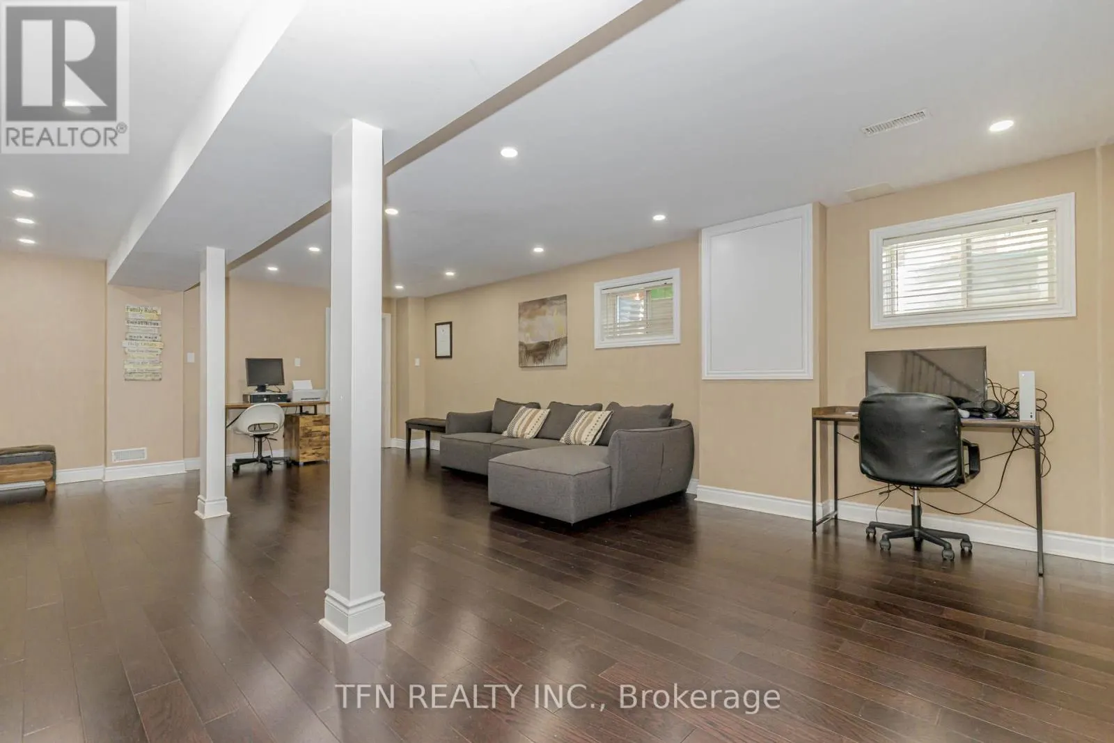7108 GABLEHURST CRESCENT