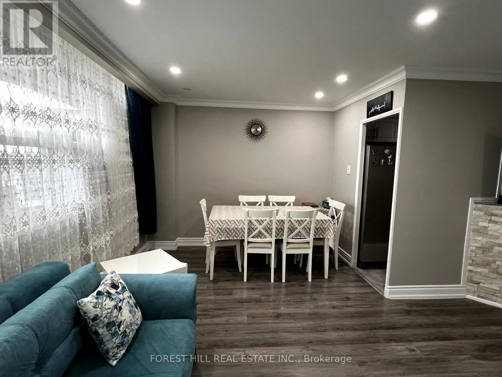 816 - 80 GRANDRAVINE DRIVE