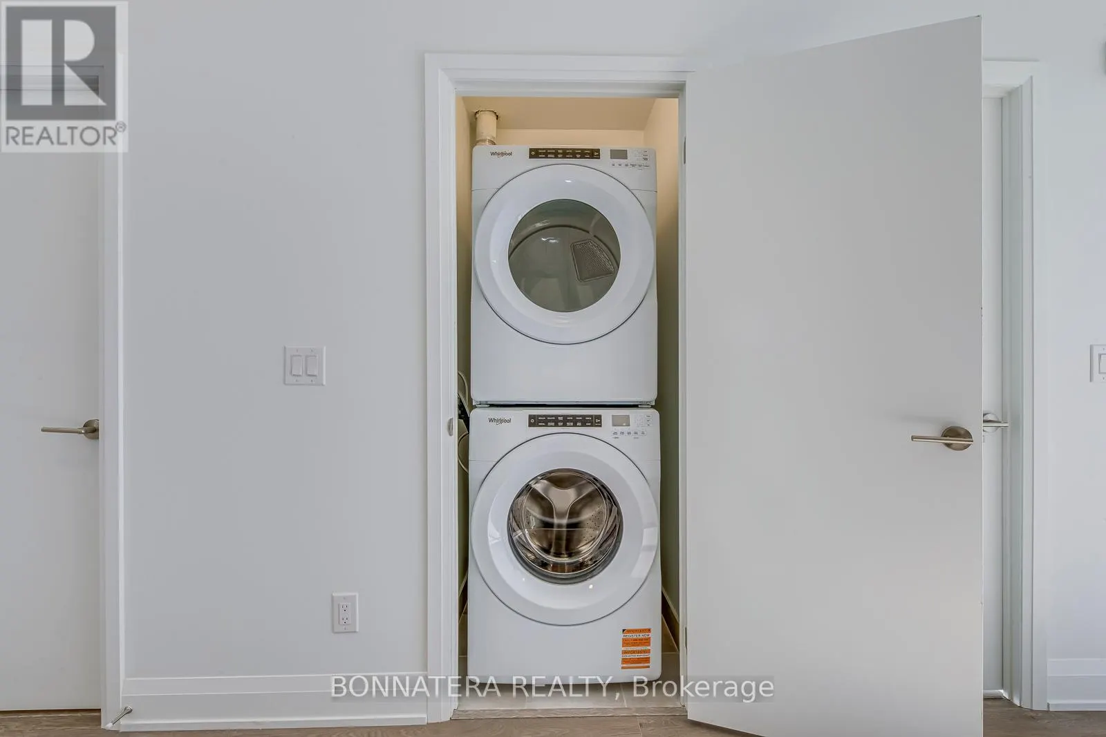 106 - 3250 CARDING MILL TRAIL