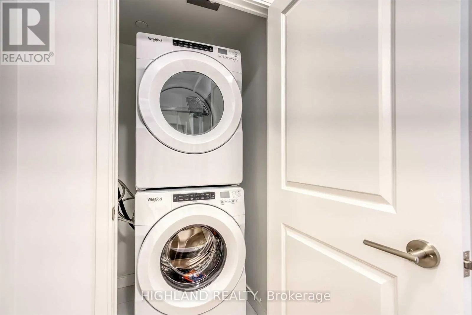 1120 - 8 NAHANI WAY