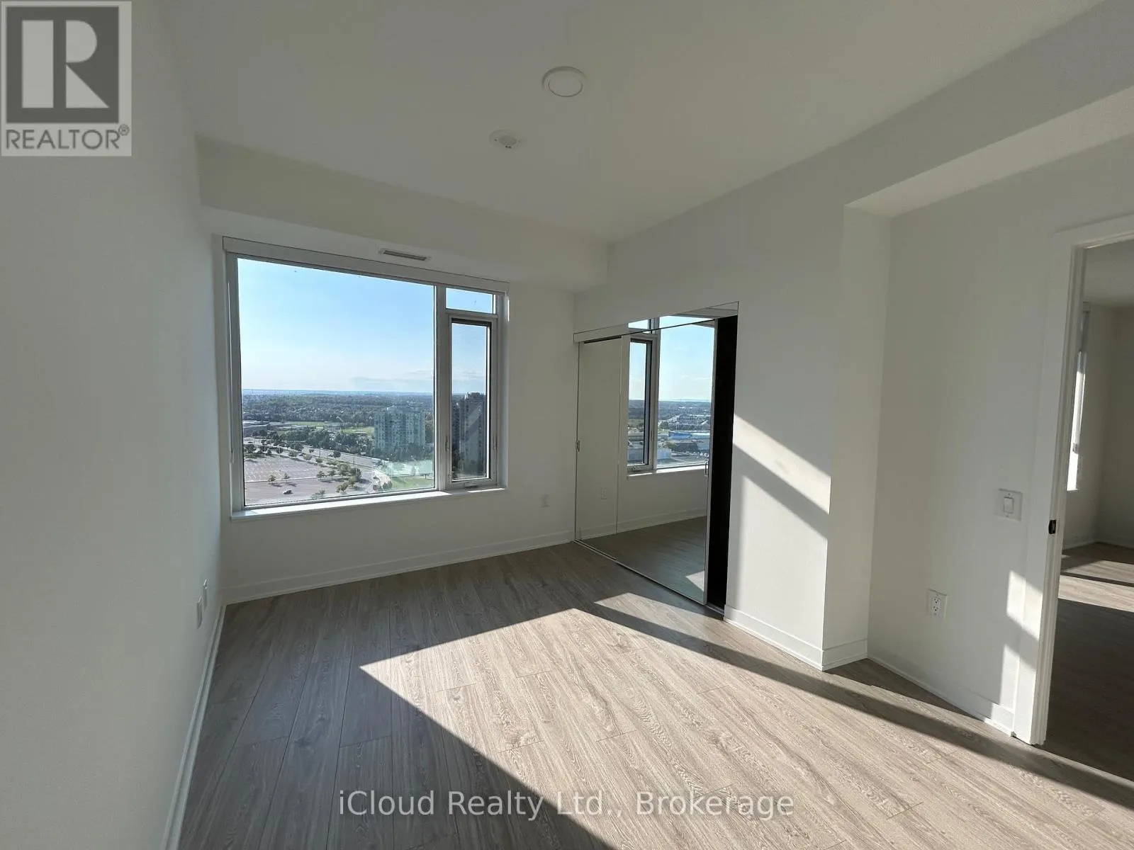 1908 - 2495 EGLINTON AVENUE W
