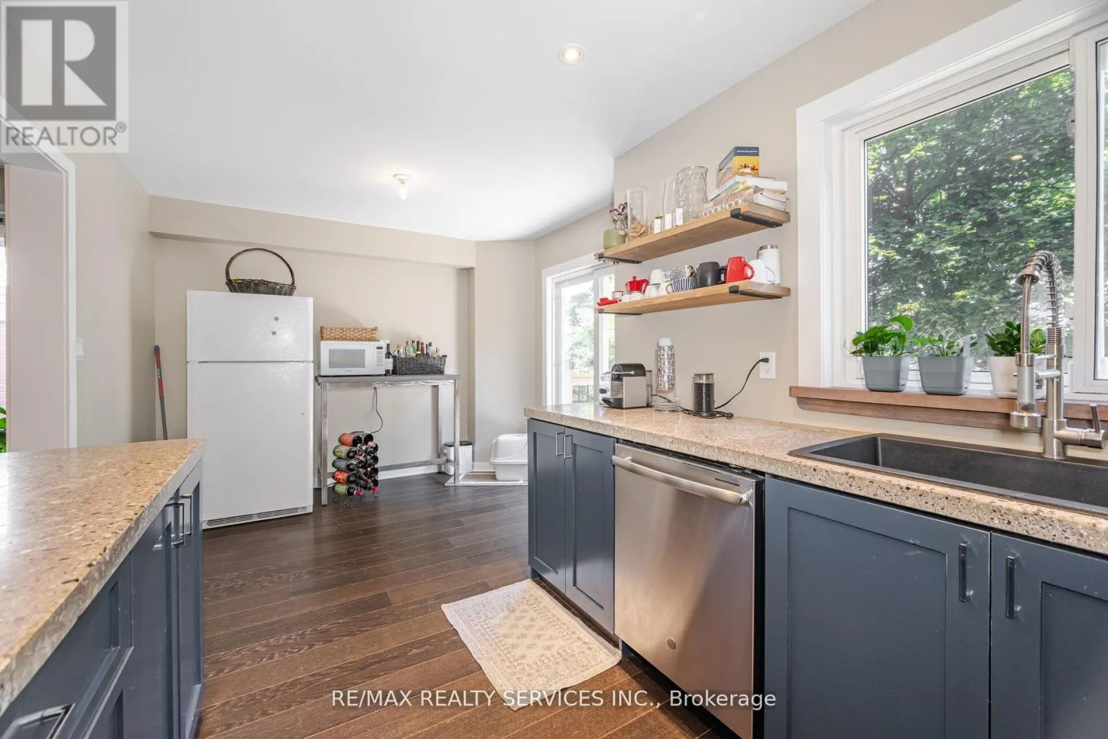 10 DEER CREEK PLACE