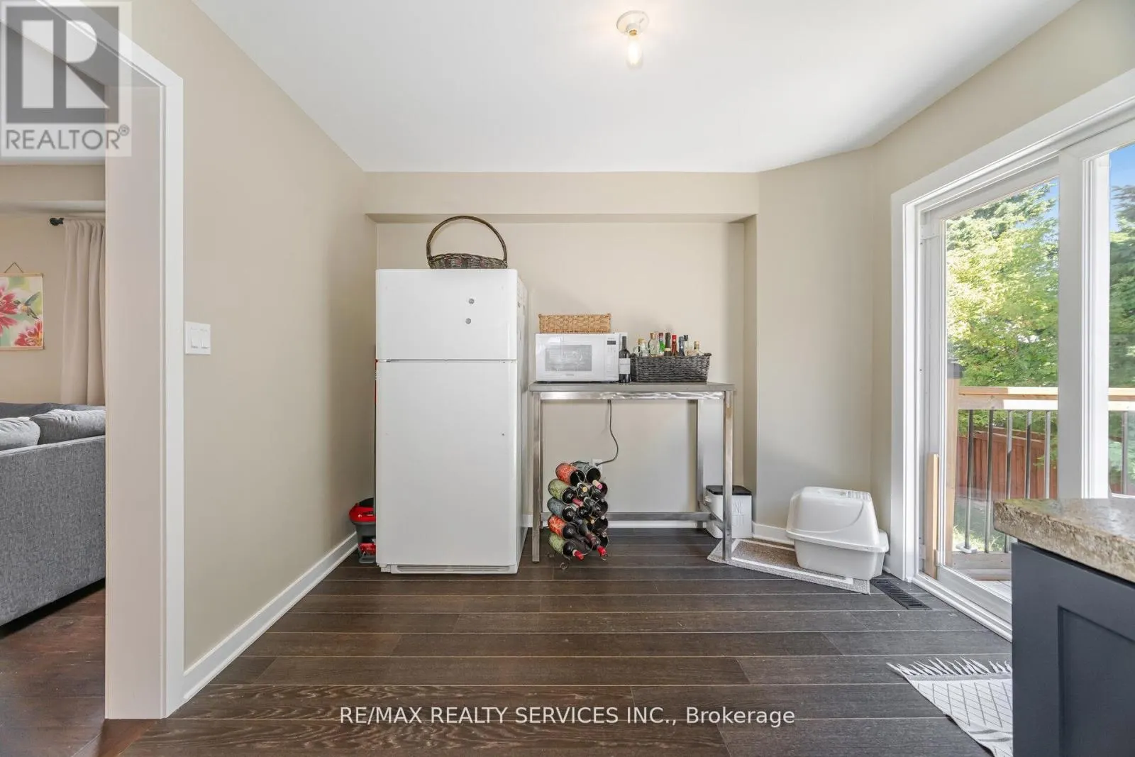10 DEER CREEK PLACE