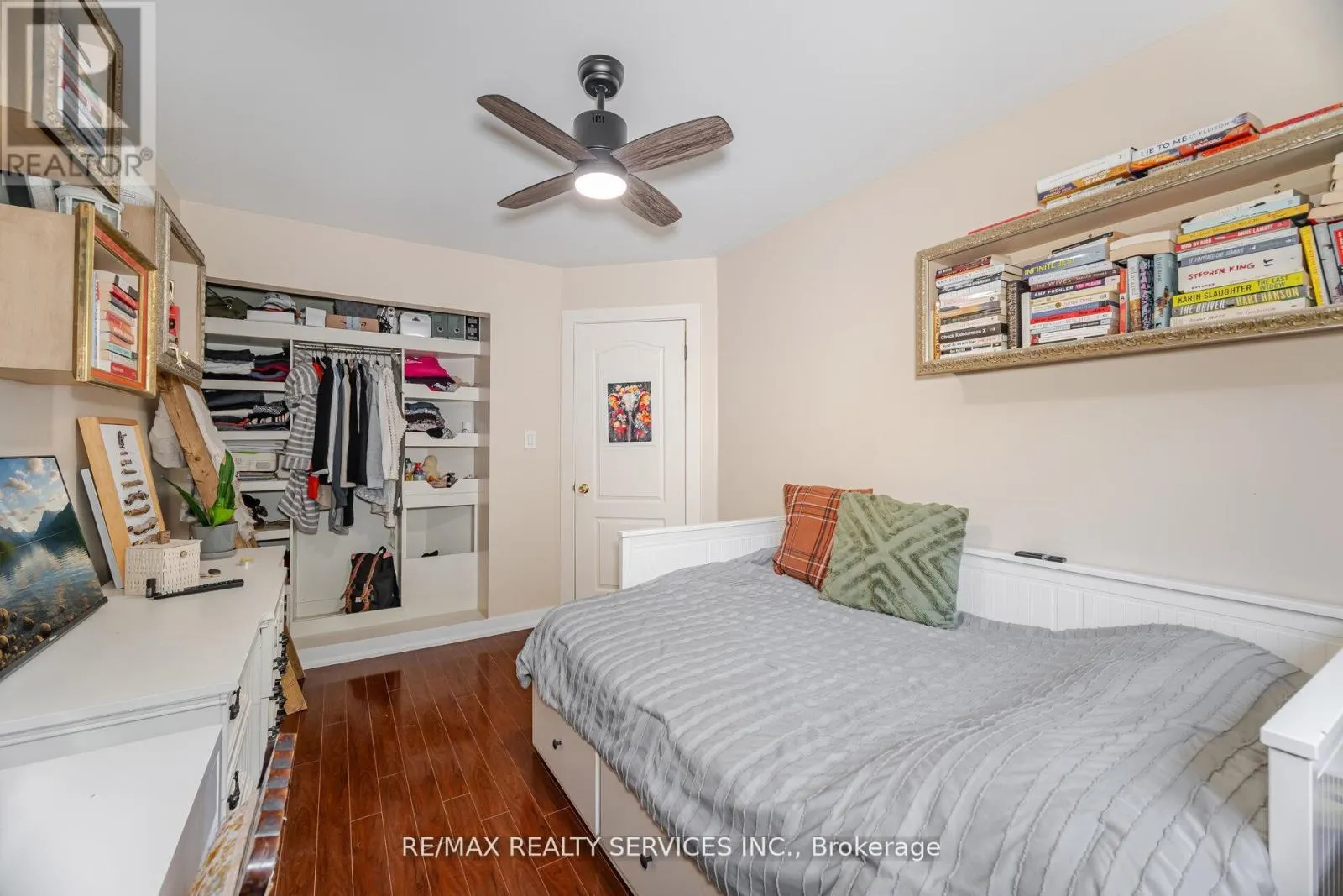 10 DEER CREEK PLACE