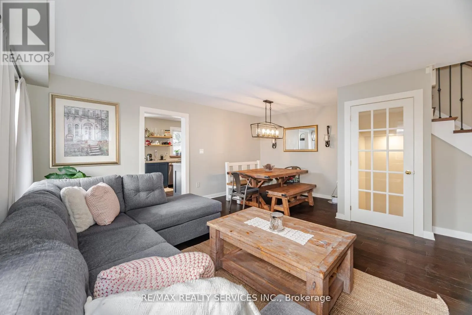 10 DEER CREEK PLACE