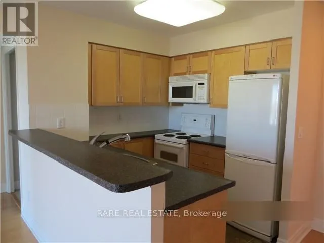 1404 - 2121 LAKESHORE BOULEVARD W