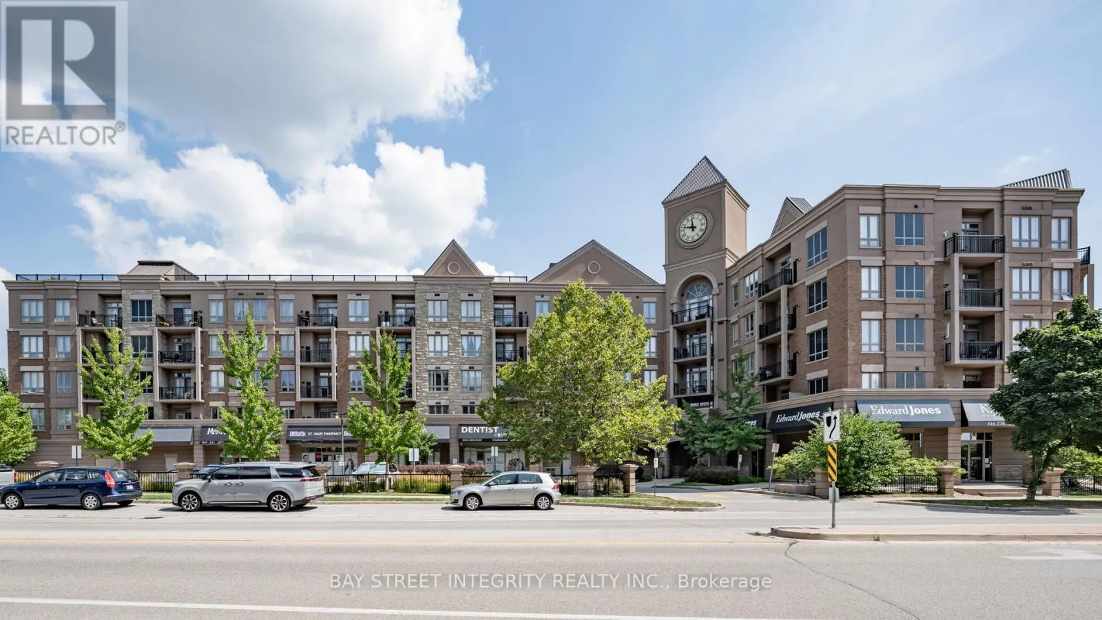 307 - 5327 UPPER MIDDLE ROAD