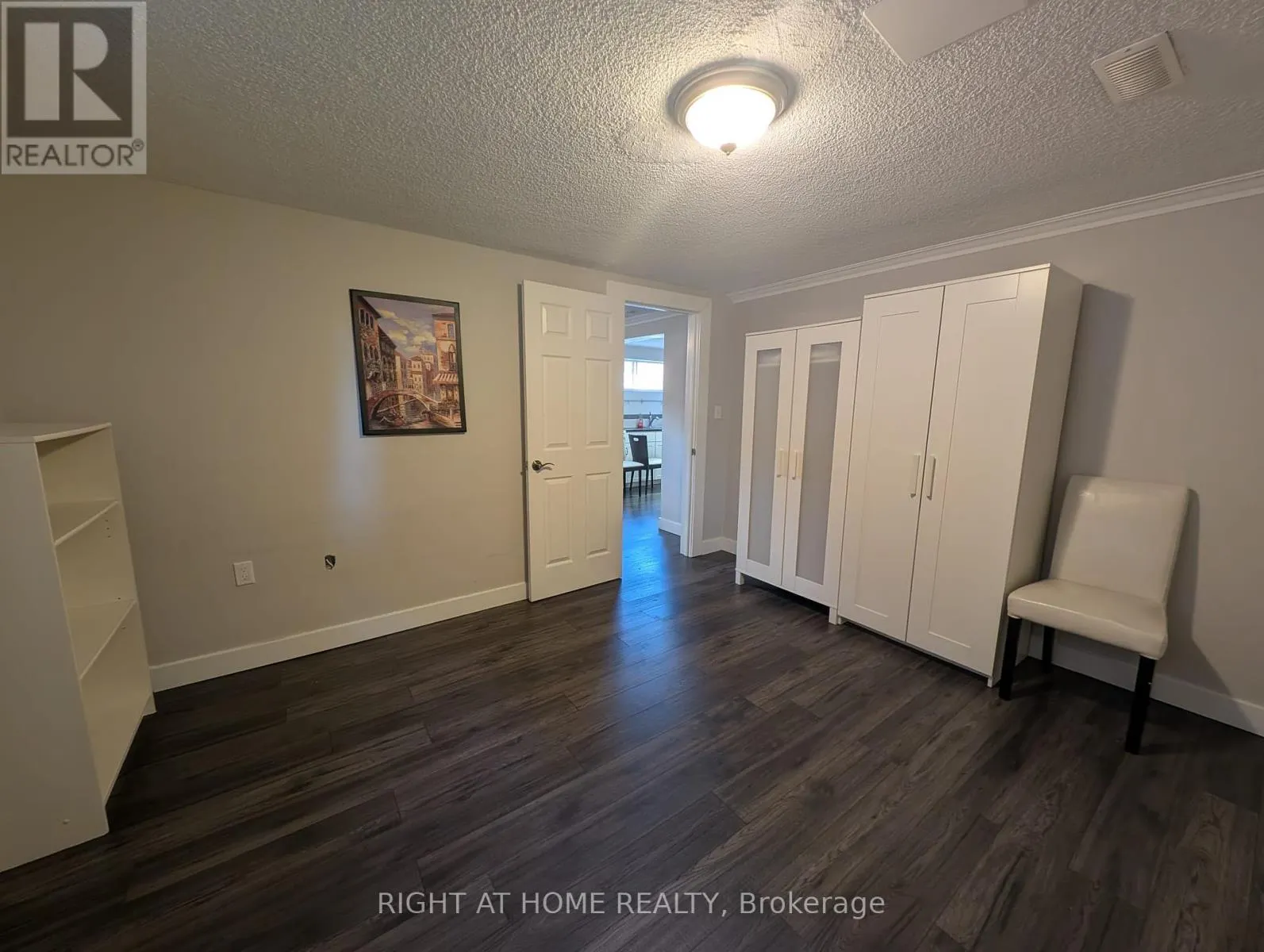 BASEMENT - 30 WATNEY CRESCENT