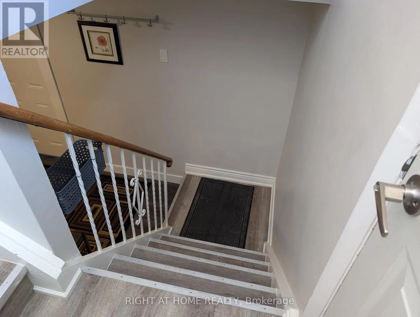 BASEMENT - 30 WATNEY CRESCENT