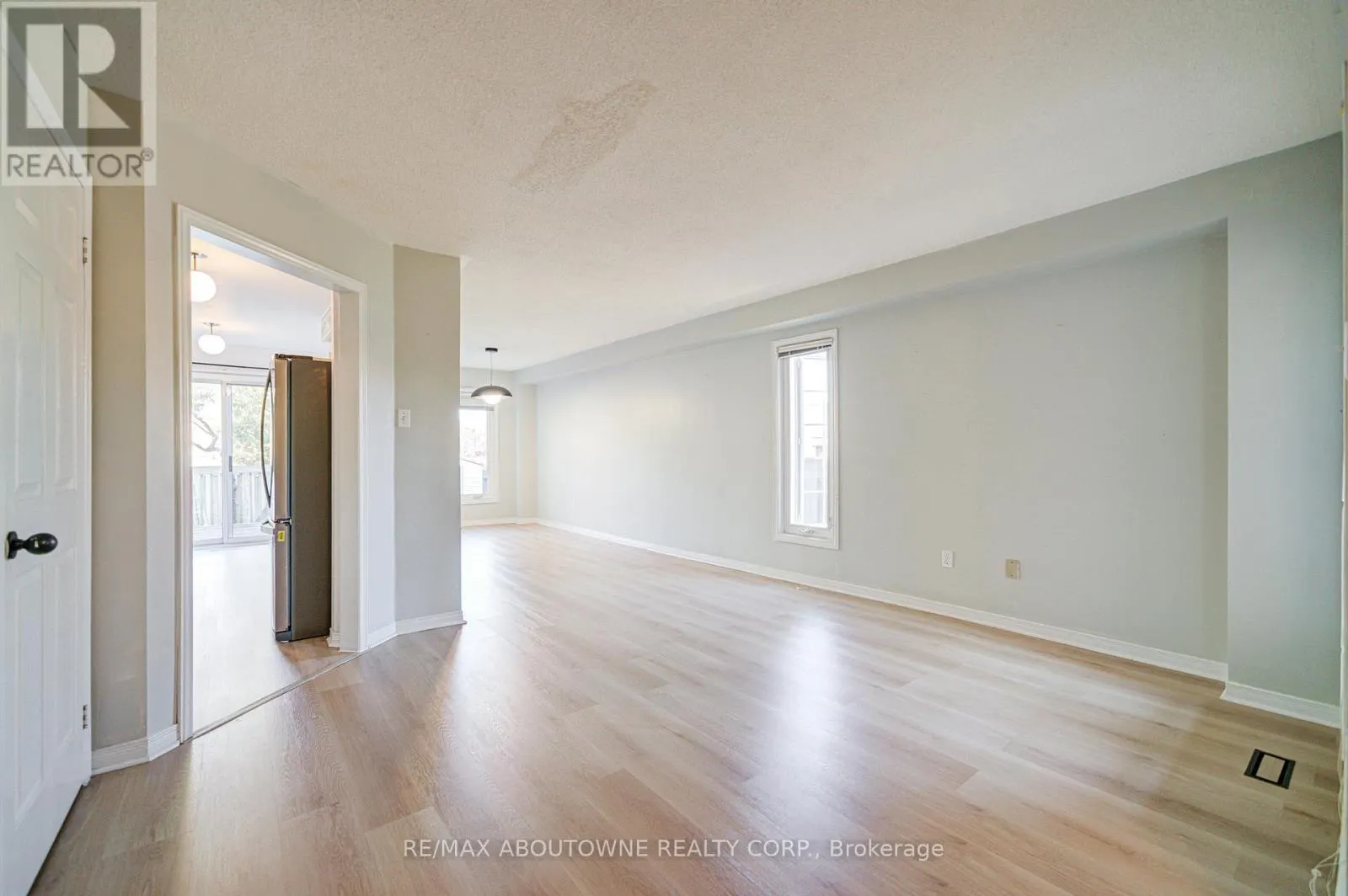 2211 DALE RIDGE DRIVE