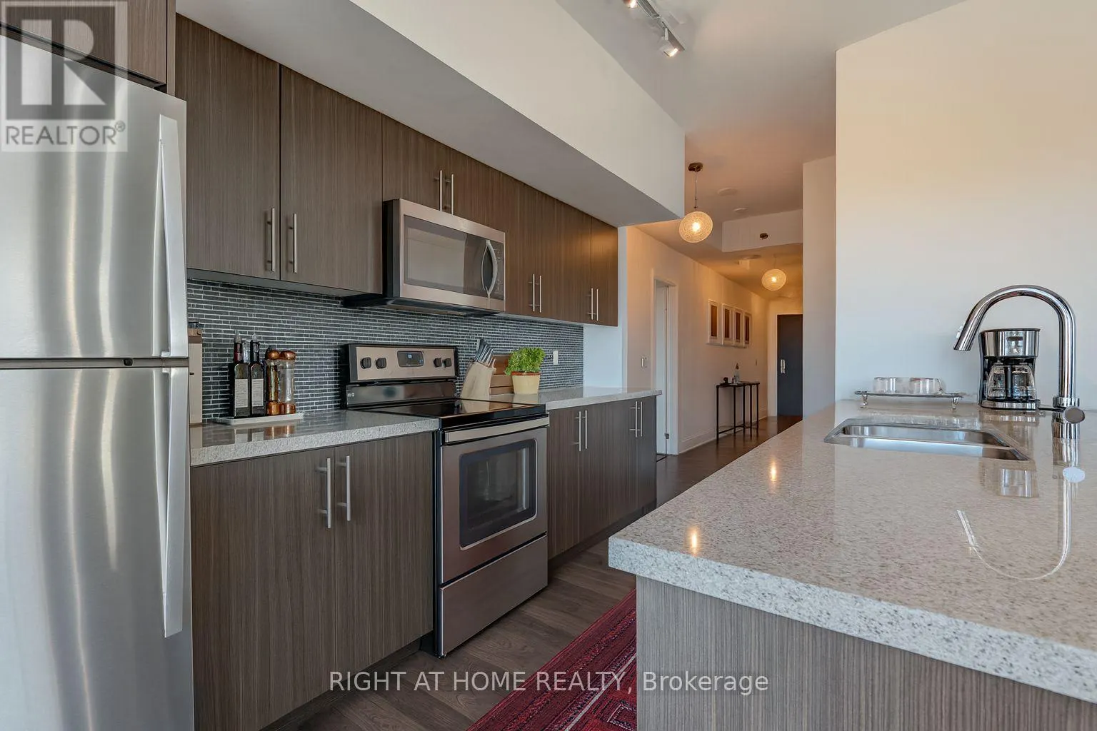 1603 - 55 SPEERS ROAD