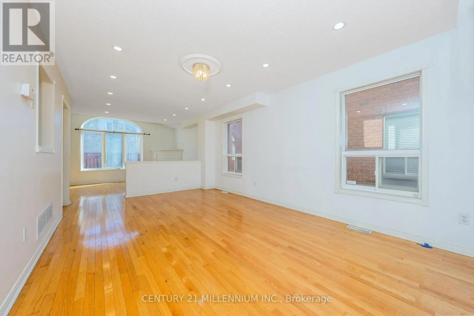 87 HEARTLEAF CRESCENT