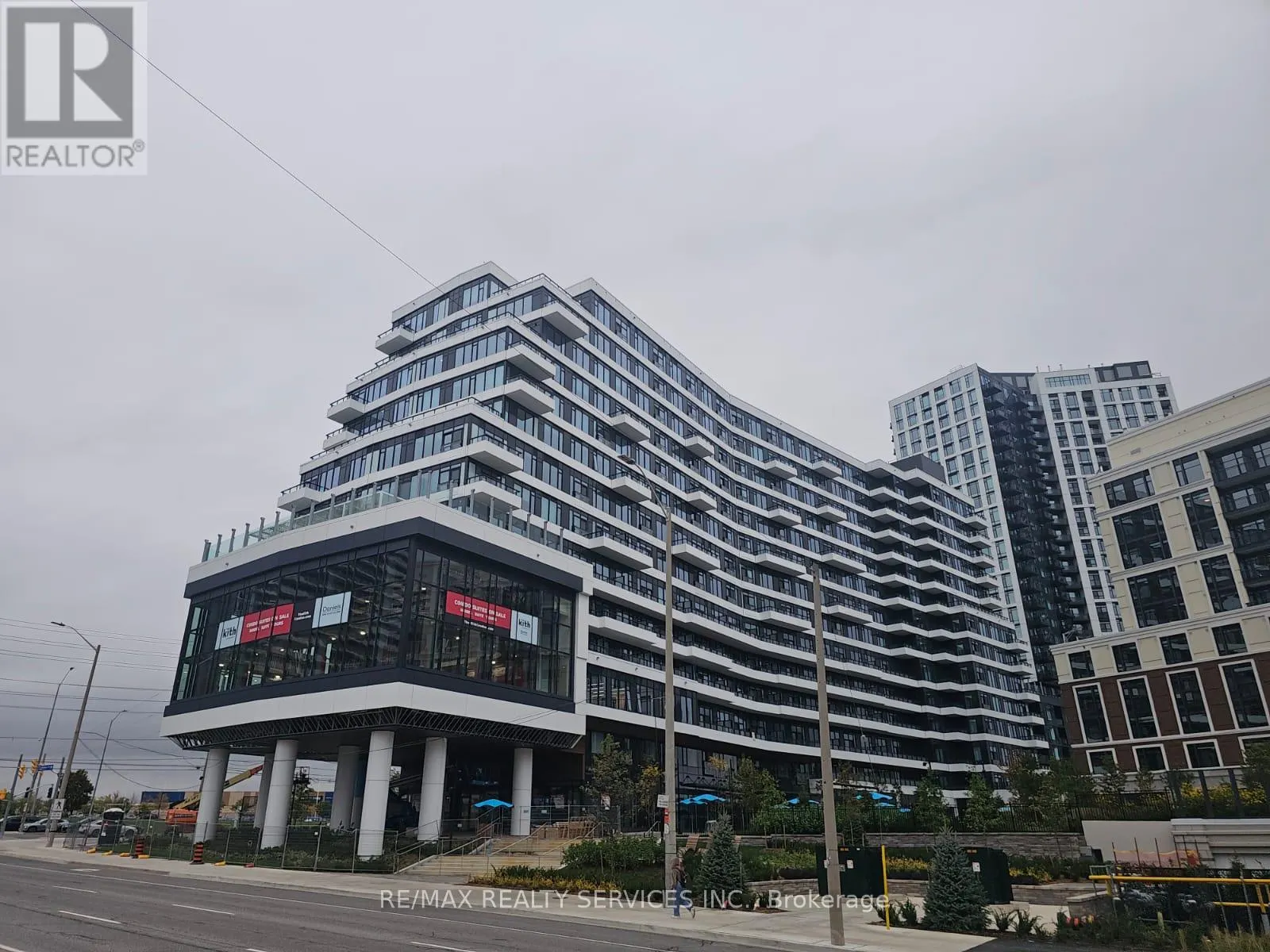 1305 - 2485 EGLINTON AVENUE W