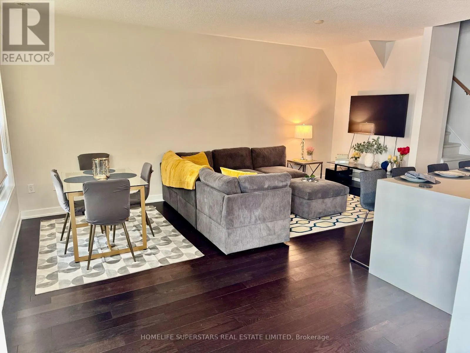 TH 3 - 4070 PARKSIDE VILLAGE DRIVE W