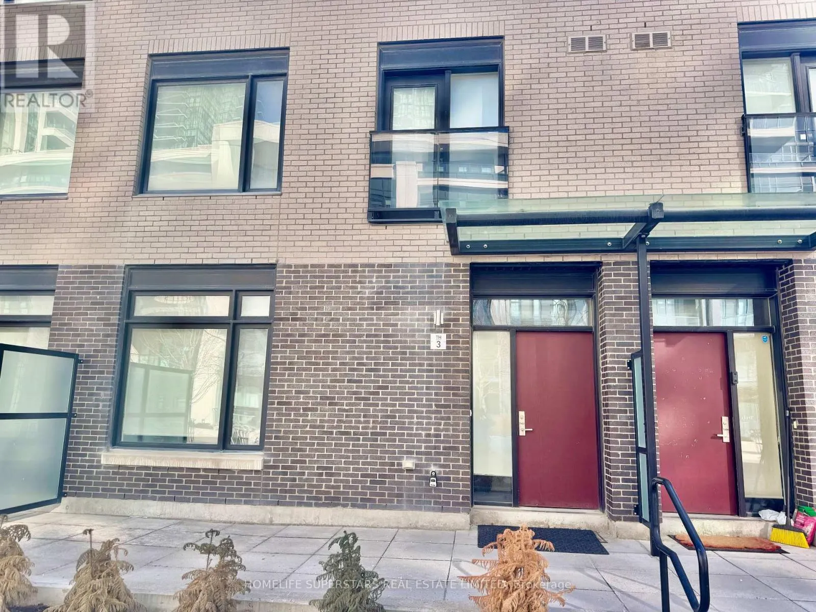 TH 3 - 4070 PARKSIDE VILLAGE DRIVE W
