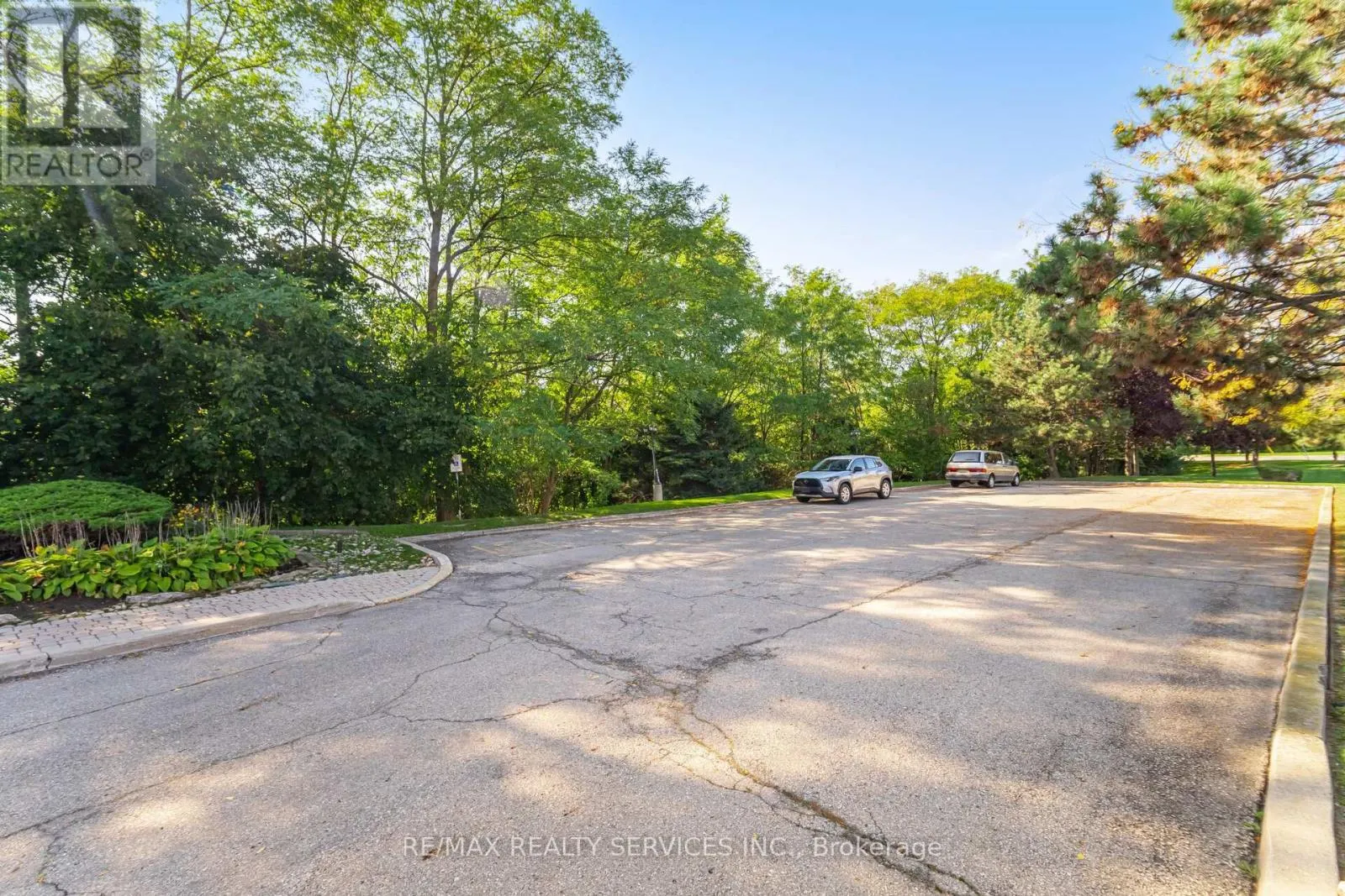 5330 CREDITVIEW ROAD