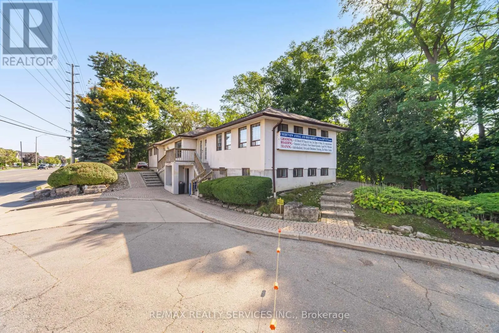5330 CREDITVIEW ROAD