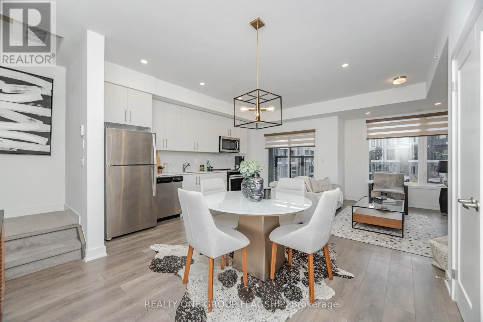 27 - 3476 WIDDICOMBE WAY W
