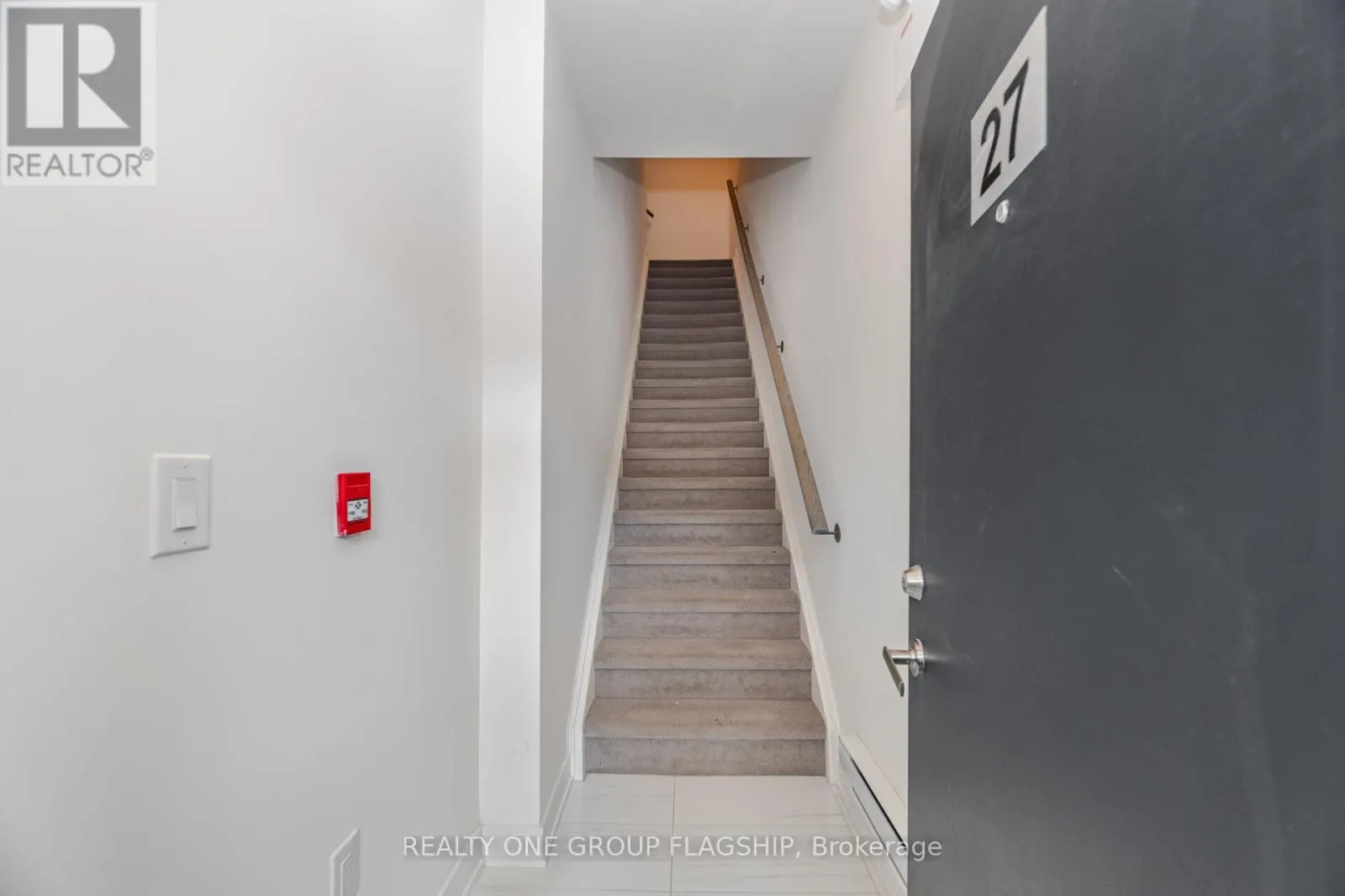 27 - 3476 WIDDICOMBE WAY W