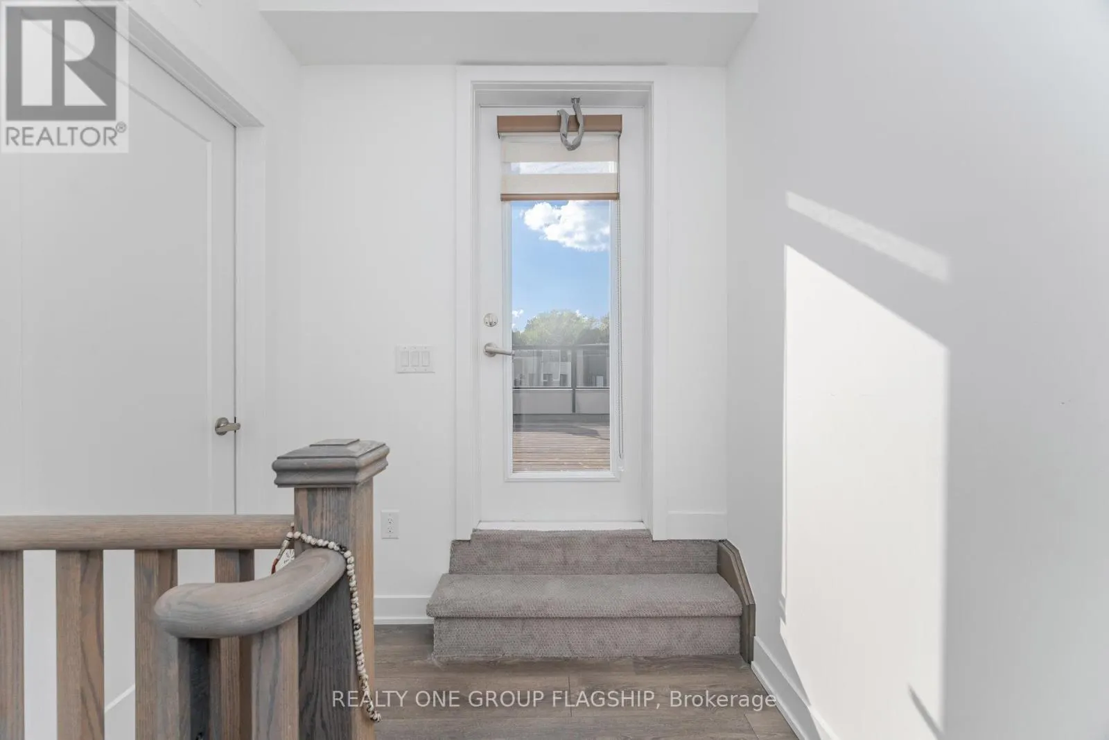 27 - 3476 WIDDICOMBE WAY W