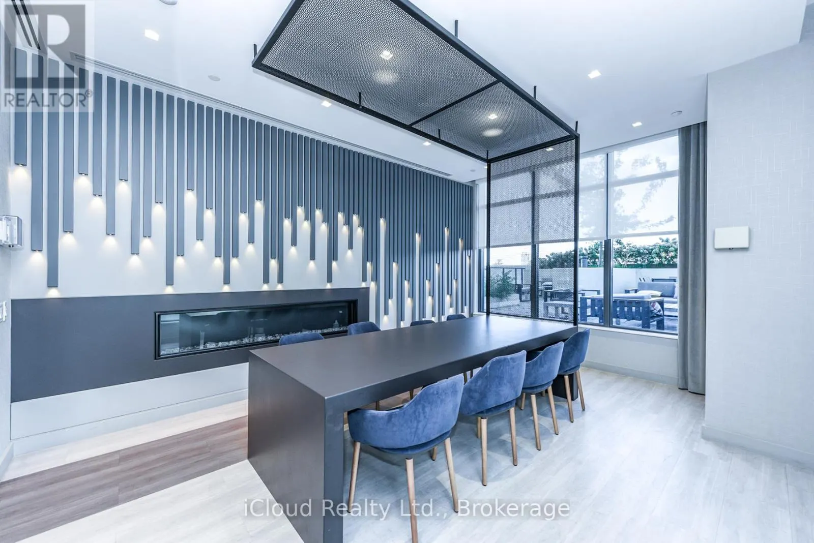 1201 - 30 SAMUEL WOOD WAY