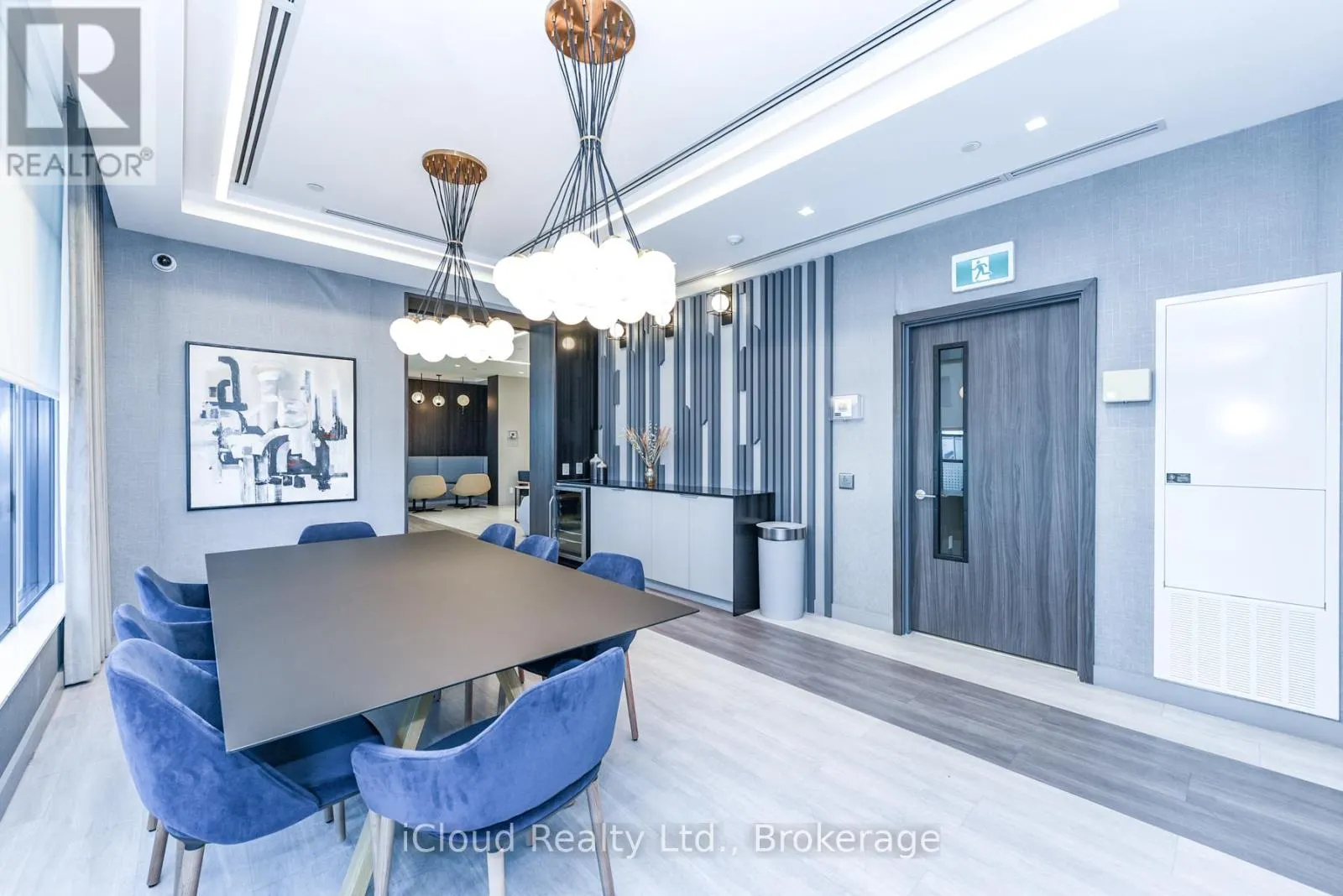 1201 - 30 SAMUEL WOOD WAY