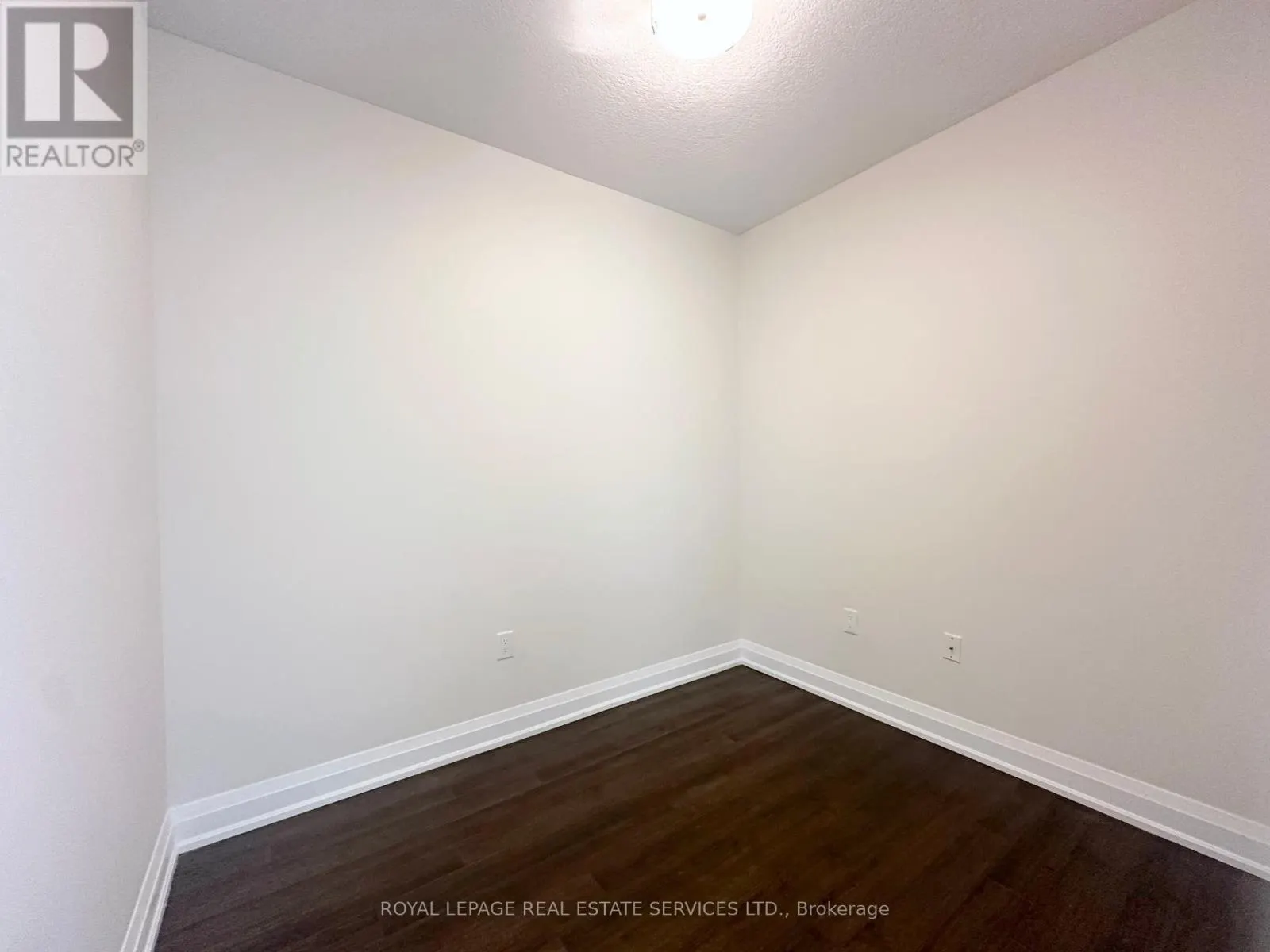 1009 - 2333 TAUNTON ROAD