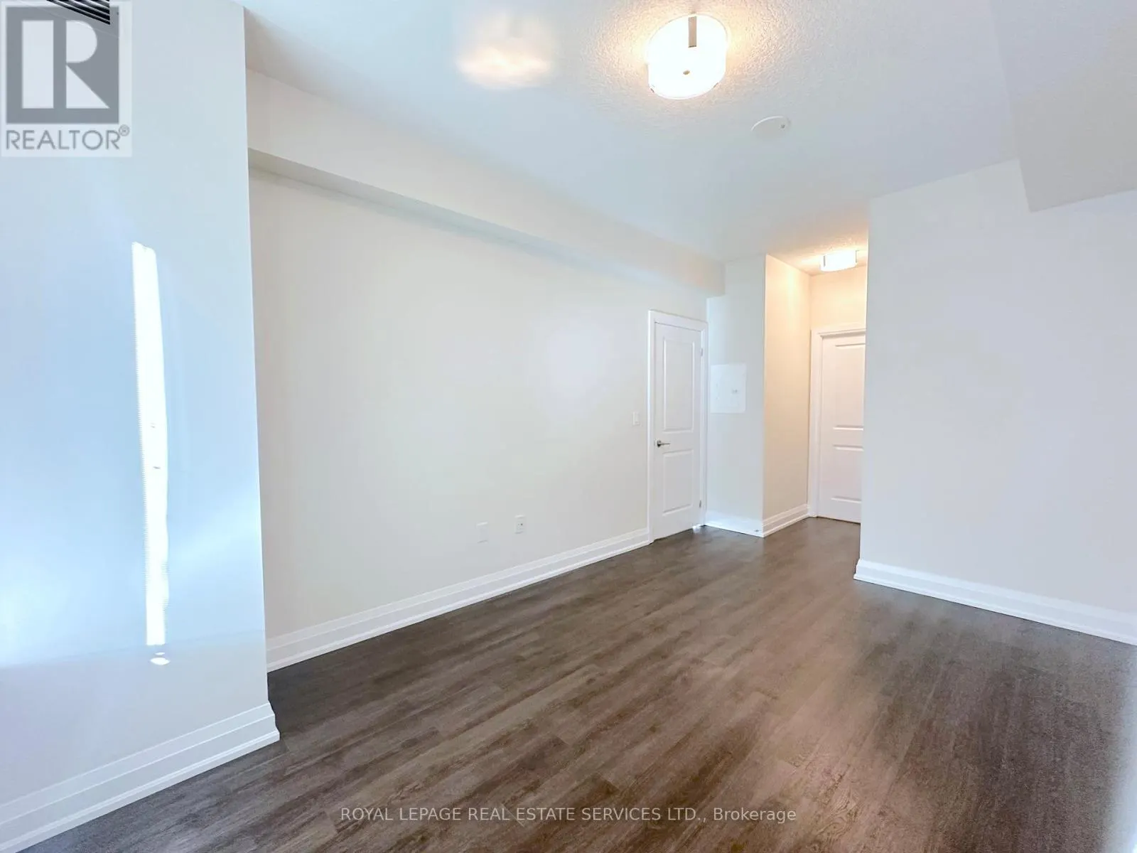 1009 - 2333 TAUNTON ROAD