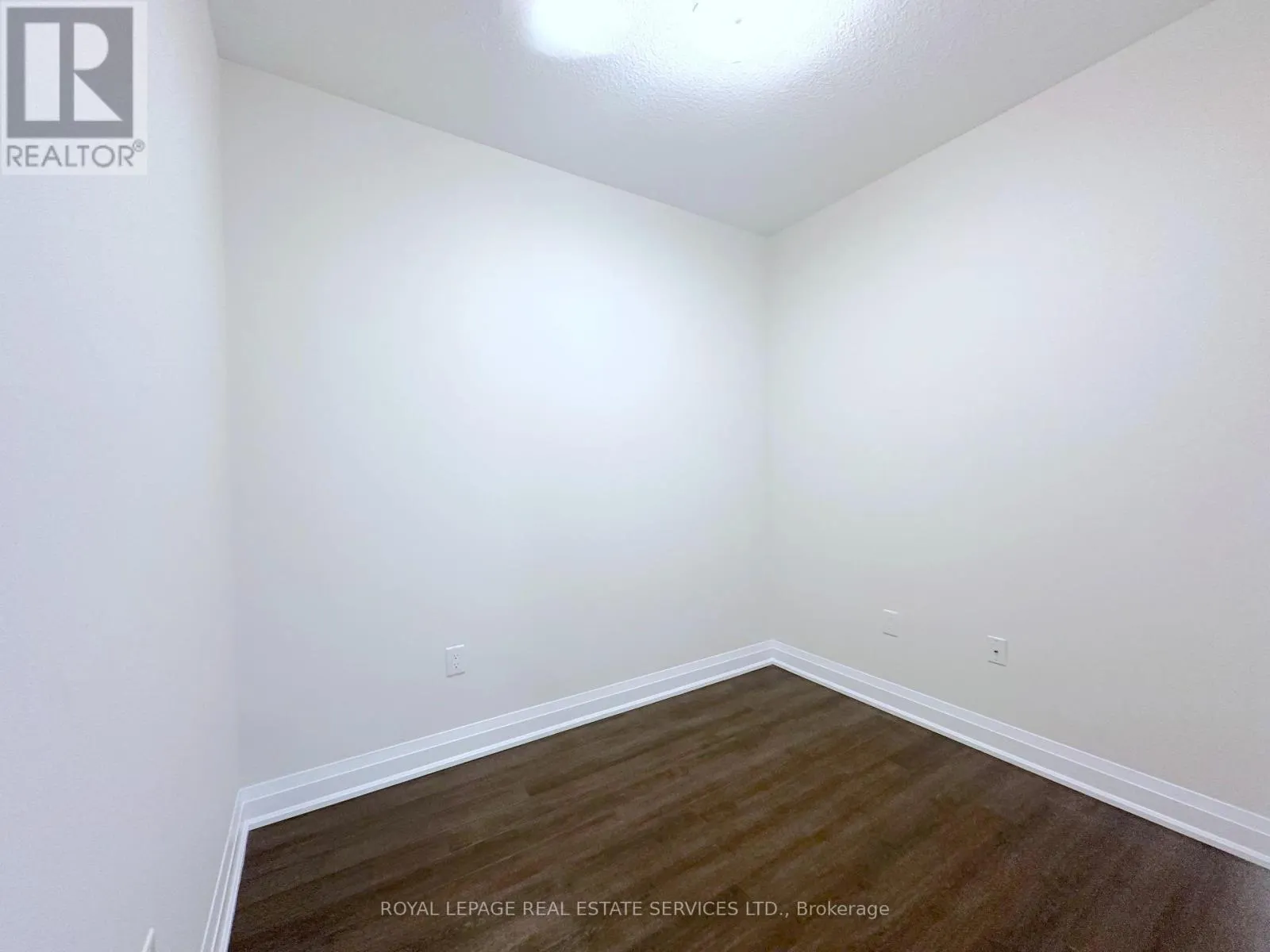 503 - 2333 TAUNTON ROAD