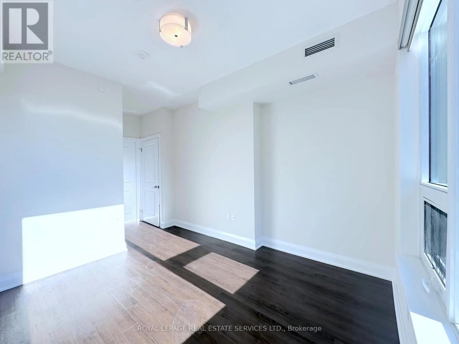 328 - 2333 TAUNTON ROAD