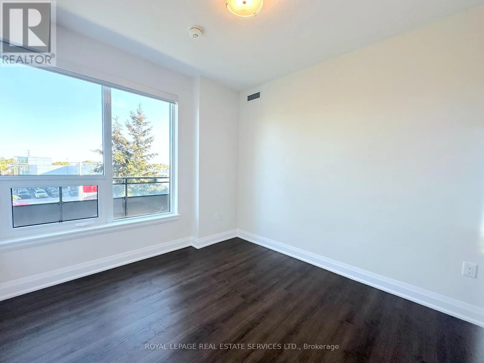 328 - 2333 TAUNTON ROAD