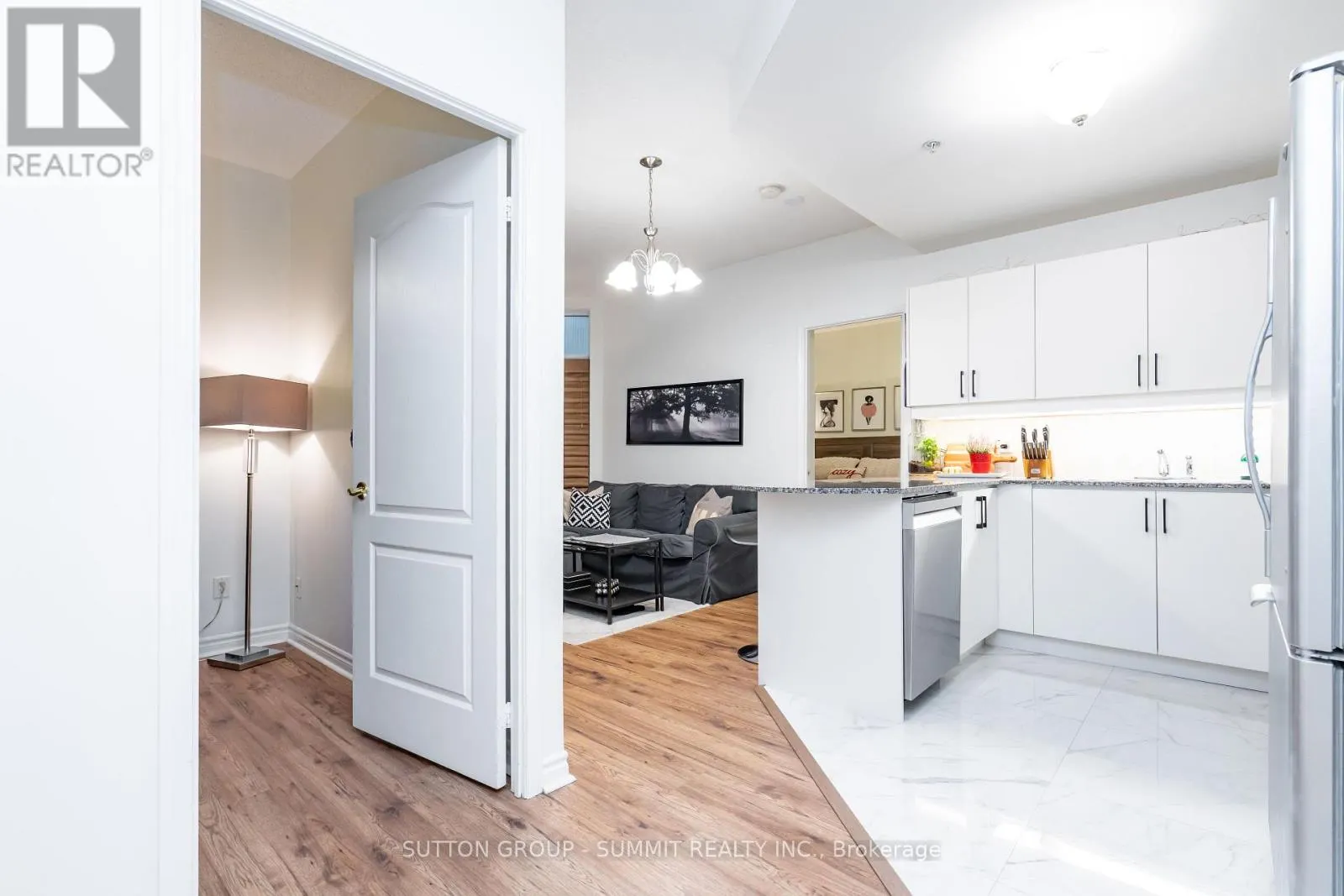 107 - 350 PRINCESS ROYAL DRIVE