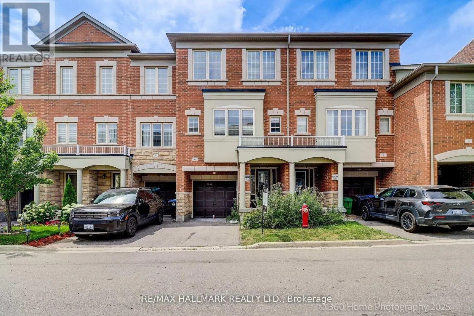 6 ASPEN HILLS ROAD