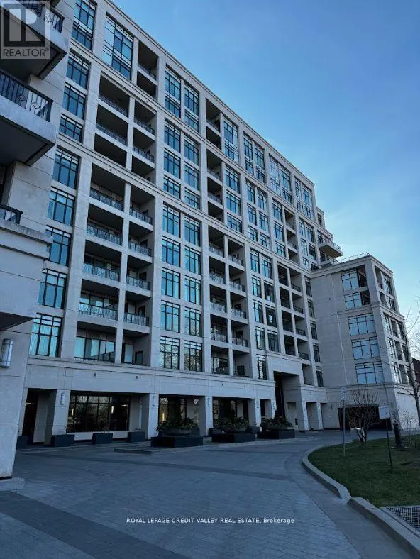 627 - 2 OLD MILL DRIVE