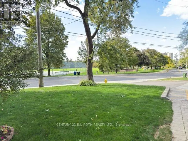 610 - 50 GULLIVER ROAD