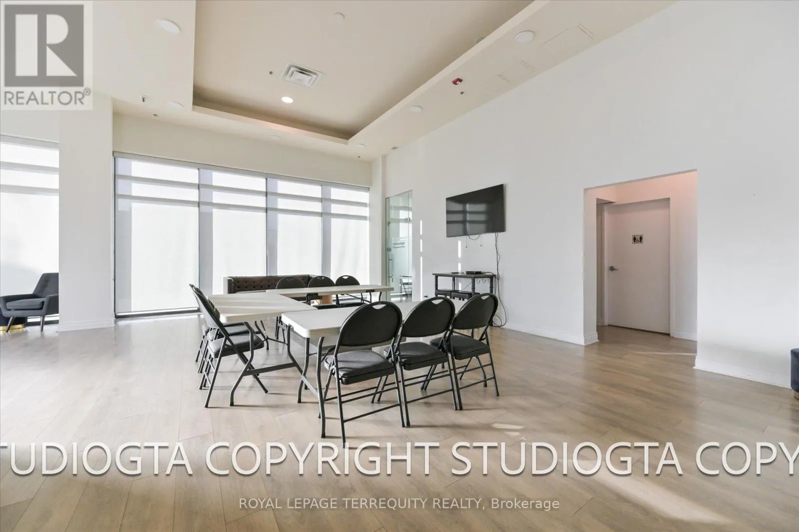 508 - 2522 KEELE STREET